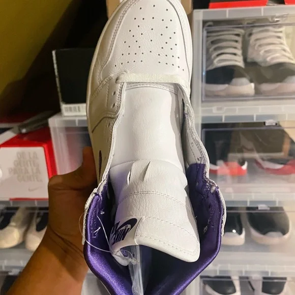 Wmns Air Jordan 1 Court Purple
